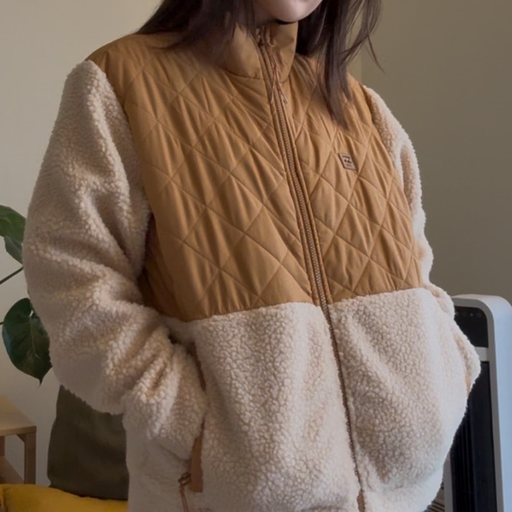 Division Billabong white & camel Jacket